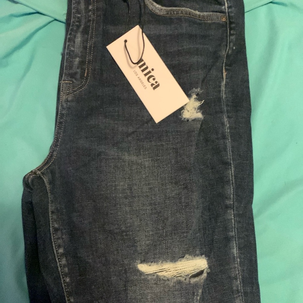 Mica size 31